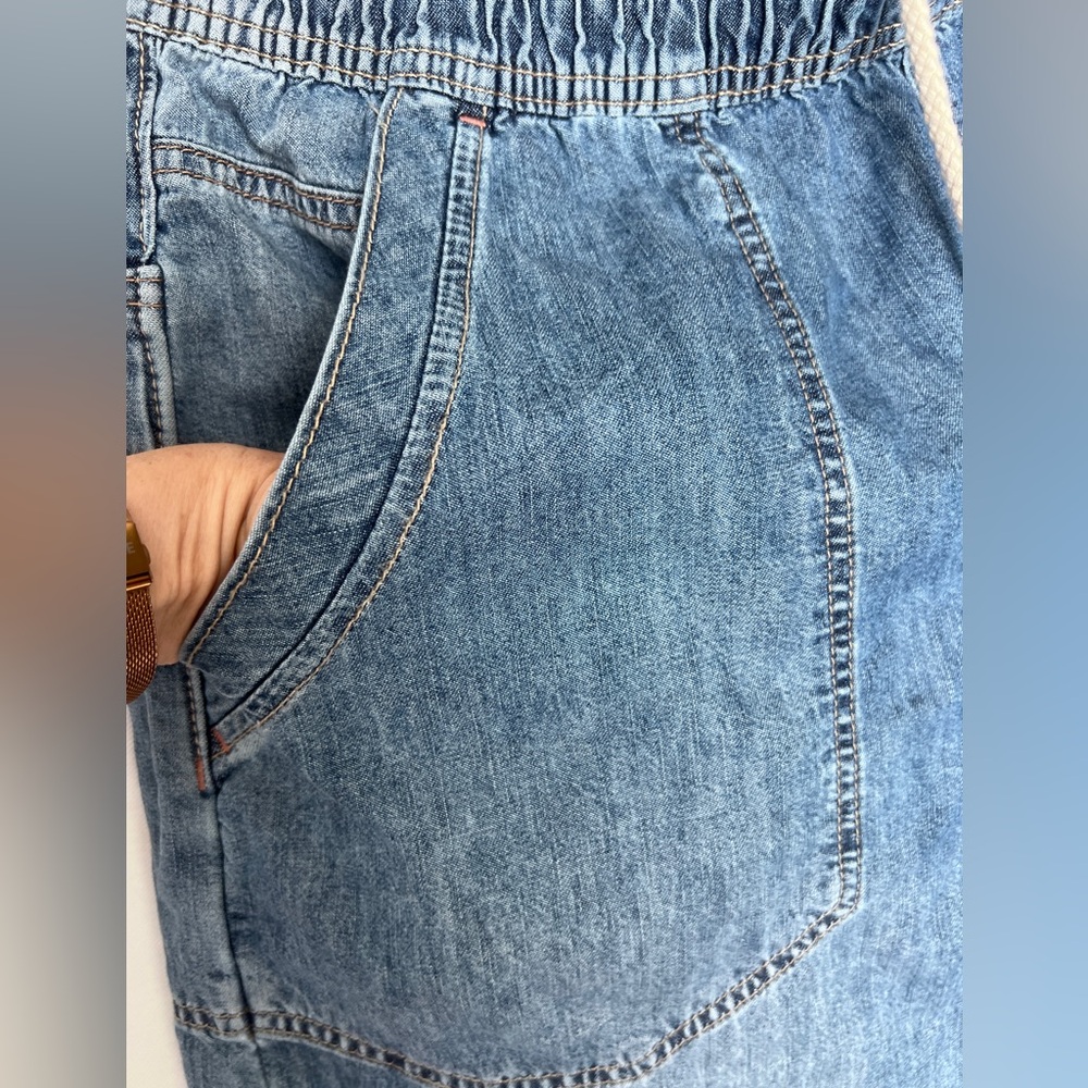 Free People Easy Pull on Light Blue Elastic Waist Denim Pants NWT SIZE L - Picture 4 of 9